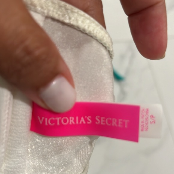 Victoria secret bikini set - Picture 4 of 4
